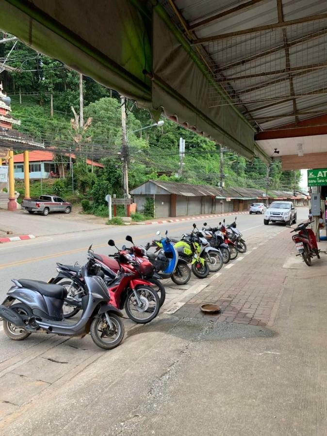 Отель Buakham Rim Khong บัวคำริมโขง Чиангсен Экстерьер фото